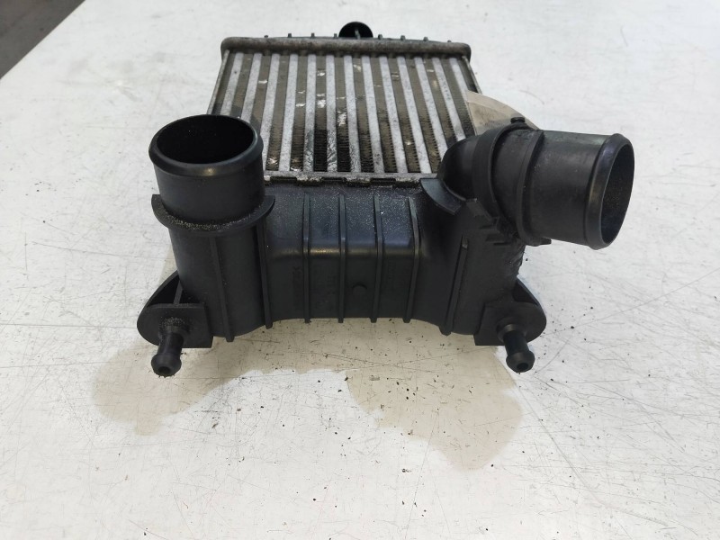 Recambio de intercooler para fiat punto berlina (188) 1.9 jtd 85 dynamic referencia OEM IAM 46764253  