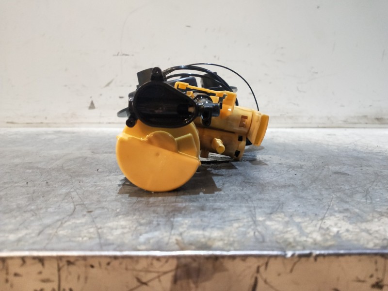 Recambio de bomba combustible para mercedes clase c (w205) familiar c 220 t cdi bluetec (205.204) referencia OEM IAM A2054701694