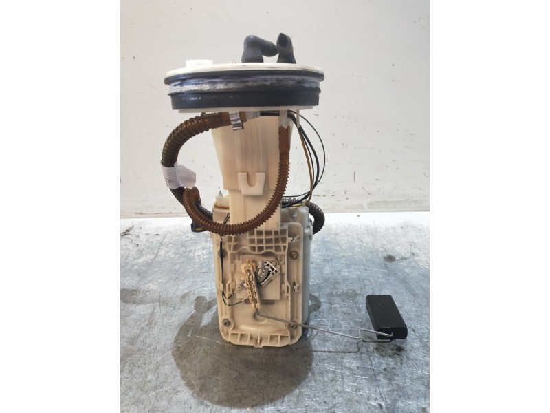 Recambio de bomba combustible para audi a4 berlina (8e) 2.0 referencia OEM IAM 8E0919051E 228233018005 