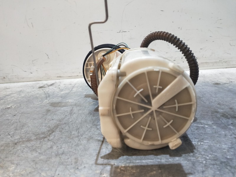 Recambio de bomba combustible para audi a4 berlina (8e) 2.0 referencia OEM IAM 8E0919051E 228233018005 