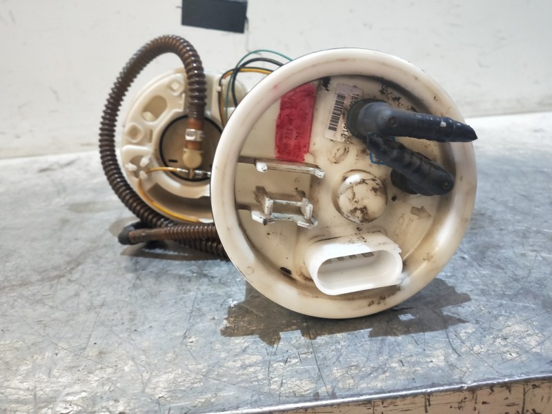 Recambio de bomba combustible para audi a4 berlina (8e) 2.0 referencia OEM IAM 8E0919051E 228233018005 