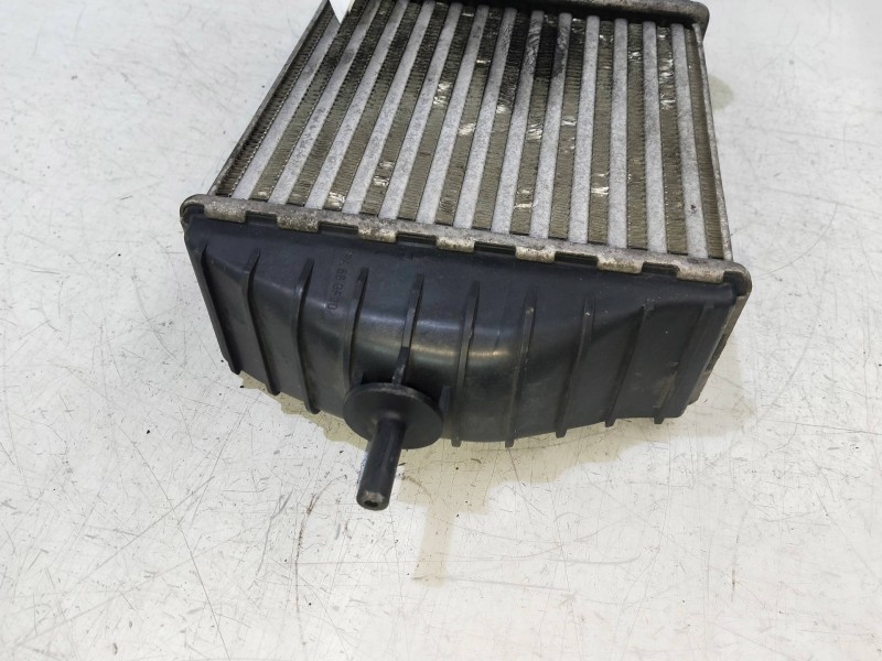 Recambio de intercooler para fiat punto berlina (188) 1.9 jtd 85 dynamic referencia OEM IAM 46764253  