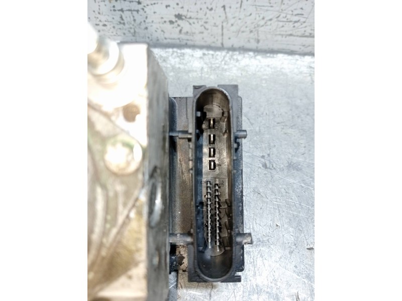 Recambio de abs para subaru legacy familiar/outback b13 (bp) 2.5 sw referencia OEM IAM 0265231383 27534AG030 