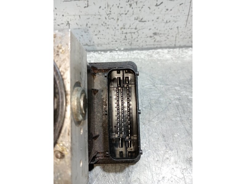 Recambio de abs para opel astra j lim. 4türig business referencia OEM IAM 10096045853 28560081043 13412554 10020604464