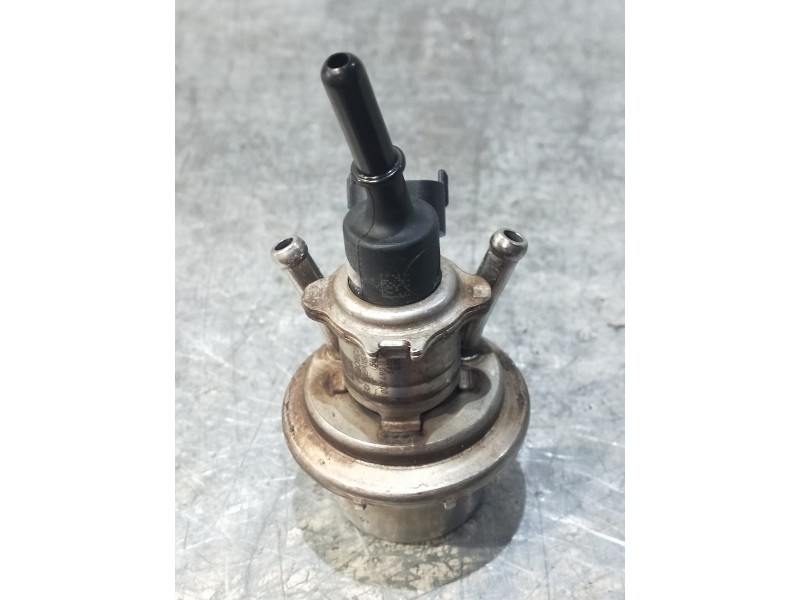 Recambio de inyector para mercedes clase c (w205) familiar c 220 t cdi bluetec (205.204) referencia OEM IAM A0004901113 04444025