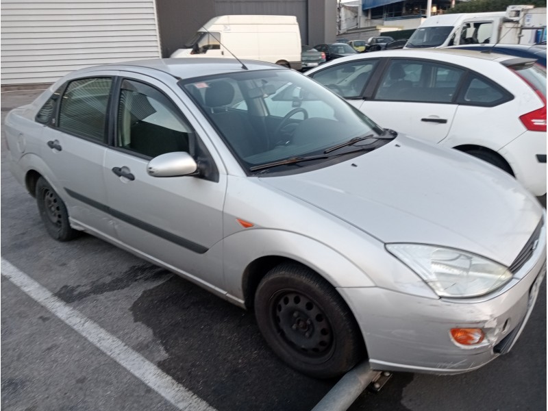 ford focus berlina (cak) del año 1999