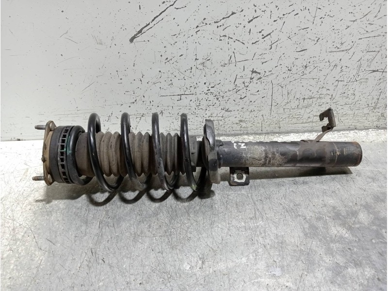 Recambio de amortiguador delantero derecho para ford fiesta (cbk) fun referencia OEM IAM 2S6118045DE  