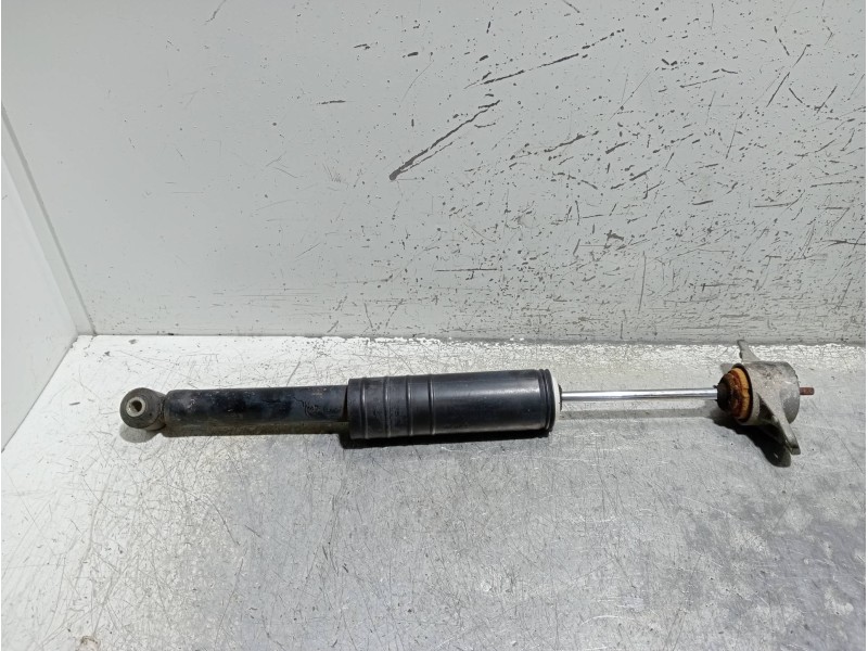 Recambio de amortiguador trasero derecho para fiat linea (110) dynamic referencia OEM IAM 51805320  