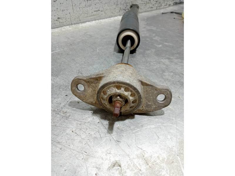 Recambio de amortiguador trasero izquierdo para fiat linea (110) dynamic referencia OEM IAM 51805320  