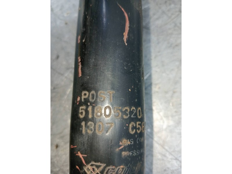 Recambio de amortiguador trasero izquierdo para fiat linea (110) dynamic referencia OEM IAM 51805320  