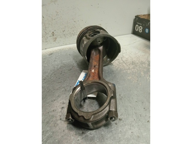 Recambio de piston para mitsubishi montero (v20/v40) 2500 td gl (2-ptas.) referencia OEM IAM JB1609  