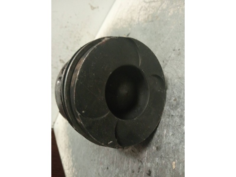 Recambio de piston para mercedes clase e (w210) berlina diesel 270 cdi (210.016) referencia OEM IAM 61103N13   Recambio de piston para mercedes clase e (w210) berlina diesel 270 cdi (210.016) referencia OEM IAM 61103N13