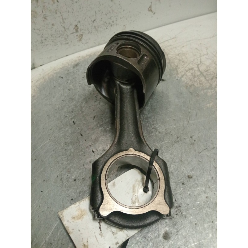 Recambio de piston para mercedes clase e (w210) berlina diesel 270 cdi (210.016) referencia OEM IAM 61103N13   Recambio de piston para mercedes clase e (w210) berlina diesel 270 cdi (210.016) referencia OEM IAM 61103N13