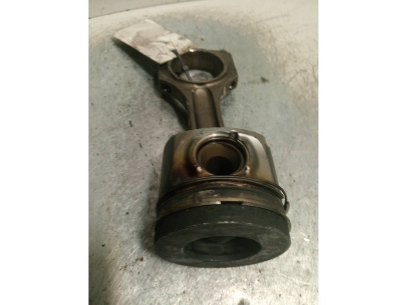 Recambio de piston para bmw x5 (e70) xdrive30d referencia OEM IAM 911  