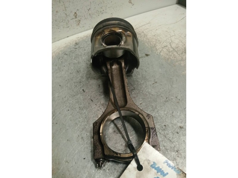 Recambio de piston para bmw x5 (e70) xdrive30d referencia OEM IAM 911  