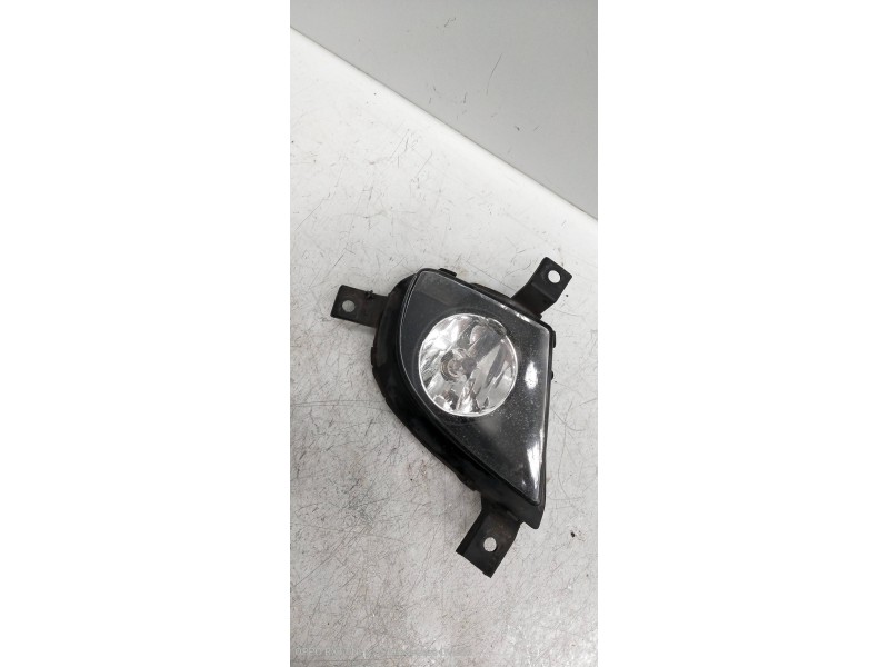 Recambio de faro antiniebla derecho para bmw serie 3 touring (e91) 318d referencia OEM IAM   