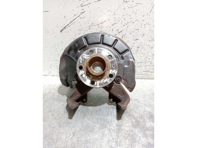 Recambio de mangueta delantera izquierda para volkswagen polo (6r1) advance referencia OEM IAM   