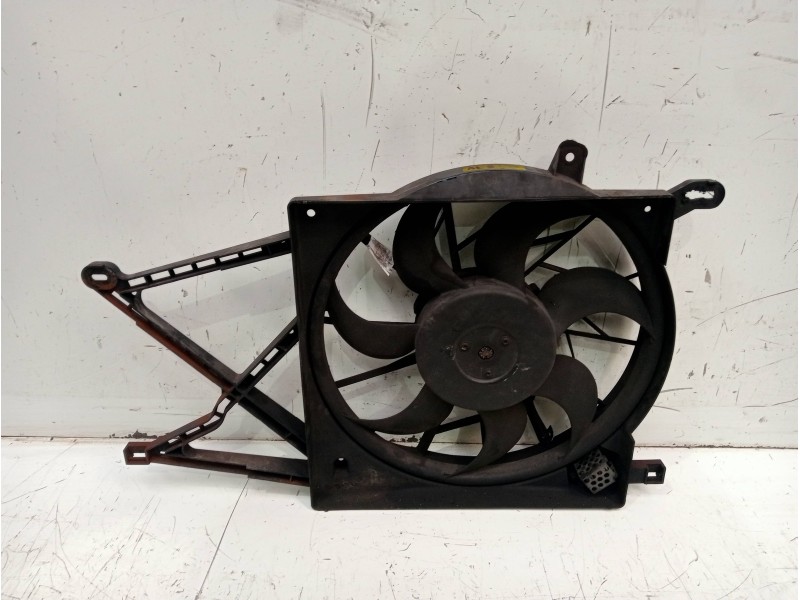 Recambio de electroventilador para opel astra g berlina club referencia OEM IAM 90572750 0130303841 