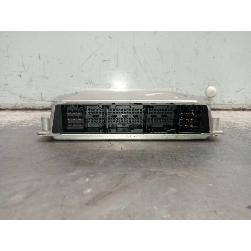 Recambio de centralita motor uce para mercedes clase c (w203) berlina 220 cdi (203.006) referencia OEM IAM A6111537379 028101060