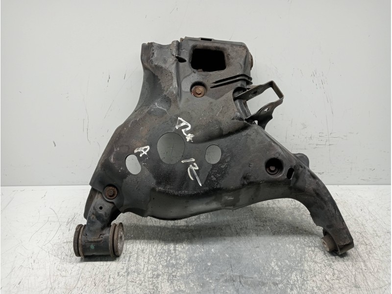 Recambio de brazo suspension inferior trasero izquierdo para audi a6 avant (4f5) 3.0 tdi quattro (171kw) referencia OEM IAM 4F05