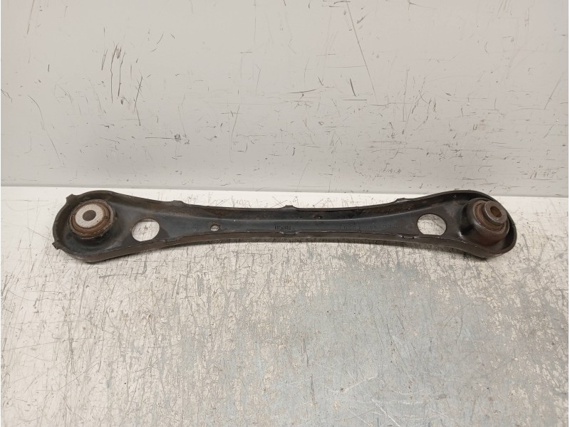 Recambio de brazo suspension superior trasero derecho para audi a6 avant (4f5) 3.0 tdi quattro (171kw) referencia OEM IAM 4F0501