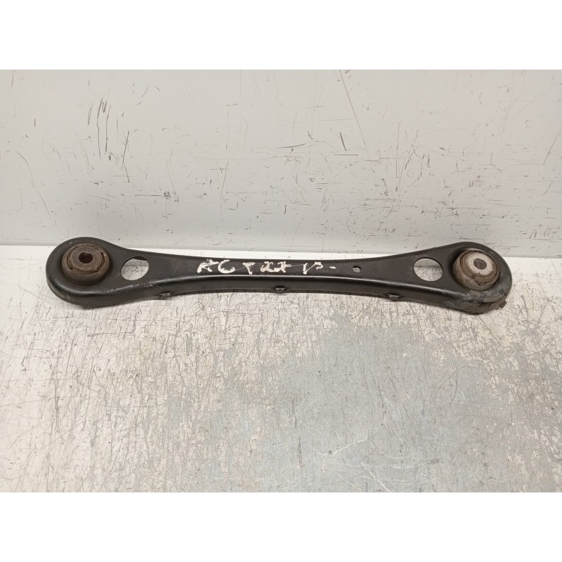 Recambio de brazo suspension superior trasero izquierdo para audi a6 avant (4f5) 3.0 tdi quattro (171kw) referencia OEM IAM 4F05