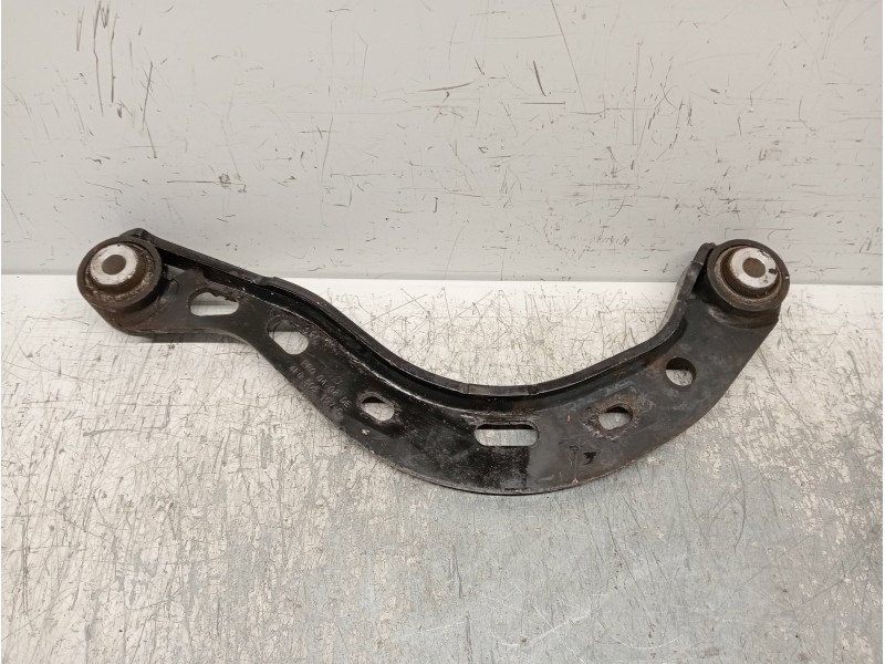 Recambio de brazo suspension superior trasero izquierdo para audi a6 avant (4f5) 3.0 tdi quattro (171kw) referencia OEM IAM 4F05