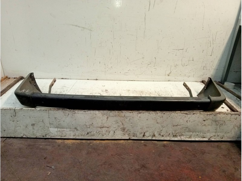 Recambio de paragolpes trasero para ford fiesta berl./courier surf referencia OEM IAM   