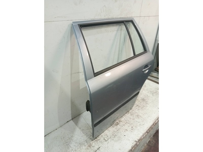 Recambio de puerta trasera izquierda para skoda octavia berlina (1u2) ambiente referencia OEM IAM   5P