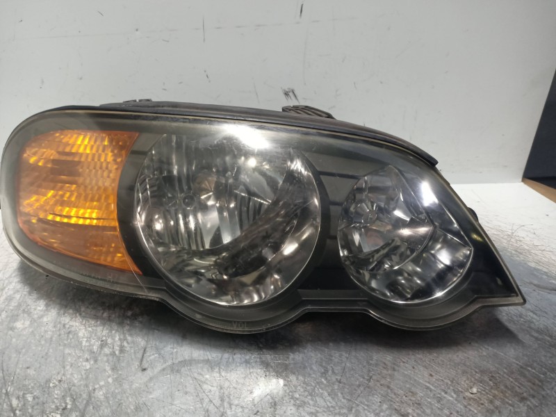 Recambio de faro derecho para kia shuma ii 1.6 ls berlina portón referencia OEM IAM   