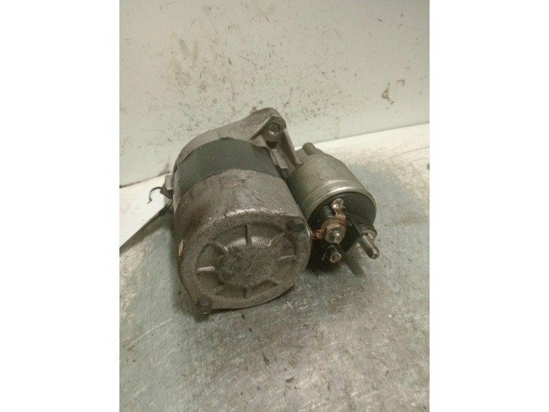 Recambio de motor arranque para dacia sandero ambiance referencia OEM IAM 8200349521F  
