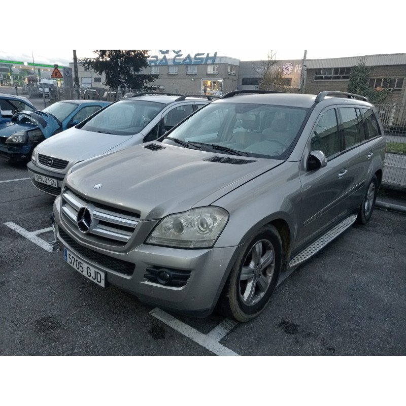 Recambio de aleta delantera izquierda para mercedes clase gl (x164) 320 cdi 4-matic (164.822) referencia OEM IAM   