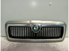Recambio de rejilla delantera para skoda octavia berlina (1u2) ambiente referencia OEM IAM   