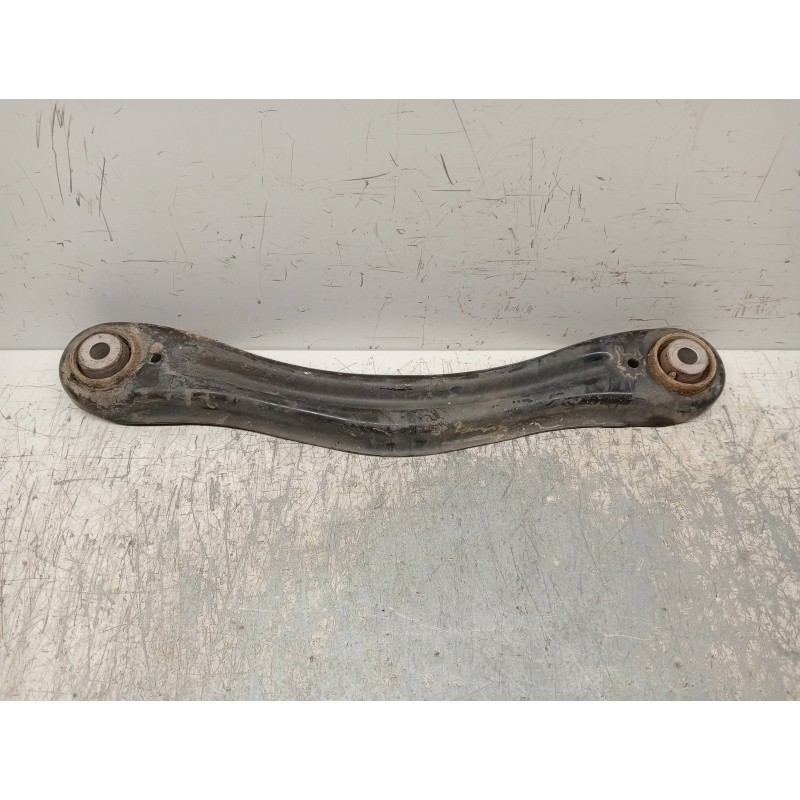 Recambio de brazo suspension superior trasero derecho para mercedes clase gl (x164) 320 cdi 4-matic (164.822) referencia OEM IAM
