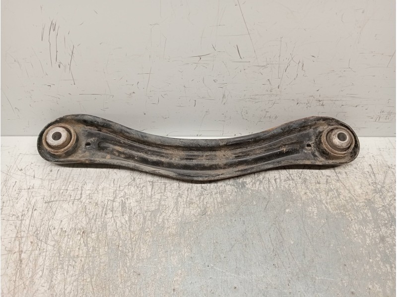 Recambio de brazo suspension superior trasero derecho para mercedes clase gl (x164) 320 cdi 4-matic (164.822) referencia OEM IAM