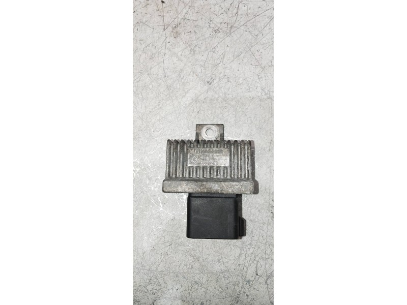 Recambio de caja precalentamiento para renault kangoo (f/kc0) confort expression referencia OEM IAM 7700115078  