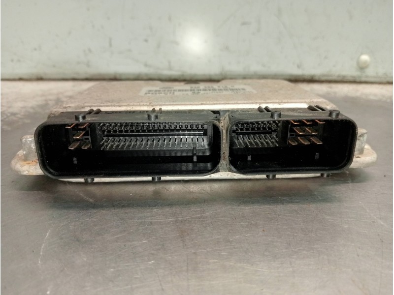 Recambio de centralita motor uce para skoda octavia berlina (1u2) ambiente referencia OEM IAM 038906012H 0281010129 11840103