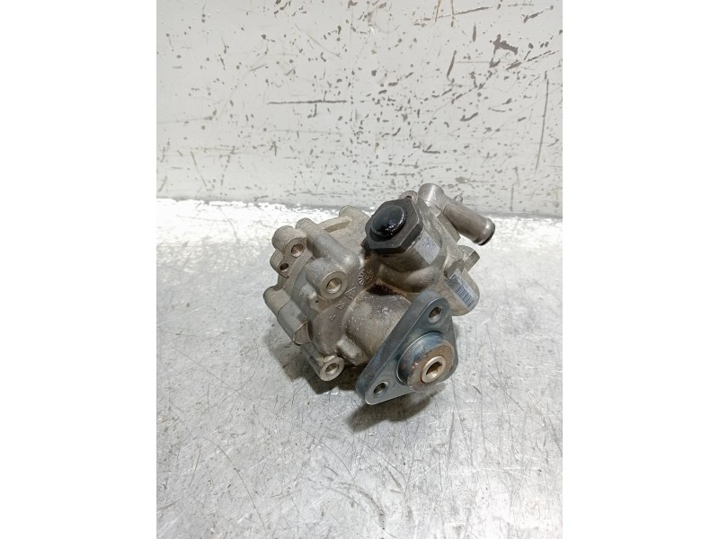 Recambio de bomba direccion para fiat linea (110) dynamic referencia OEM IAM 00517902810 7613955539 