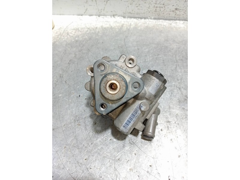 Recambio de bomba direccion para fiat linea (110) dynamic referencia OEM IAM 00517902810 7613955539 