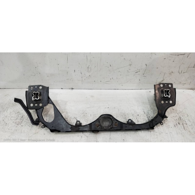 Recambio de travesaño inferior para audi a6 avant (4f5) 3.0 tdi quattro (171kw) referencia OEM IAM 4F0807134  