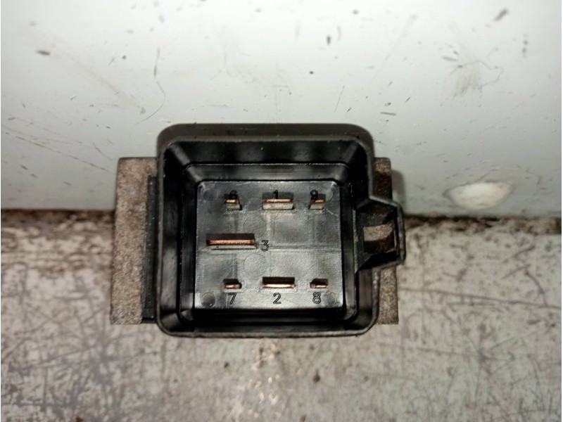 Recambio de caja precalentamiento para renault laguna ii grandtour (kg0) dynamique referencia OEM IAM 7700115078  