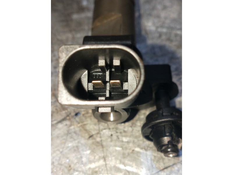 Recambio de inyector para mercedes clase gl (x164) 320 cdi 4-matic (164.822) referencia OEM IAM 0986435  BOSCH