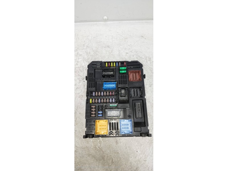 Recambio de caja reles / fusibles para fiat doblo ii cargo (263) 1.6 jtdm 16v cat referencia OEM IAM 9845141280 BSIEL3CEM00 2862