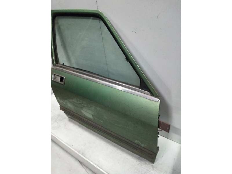 Recambio de puerta delantera derecha para seat 132 2000 referencia OEM IAM    Recambio de puerta delantera derecha para seat 132 2000 referencia OEM IAM