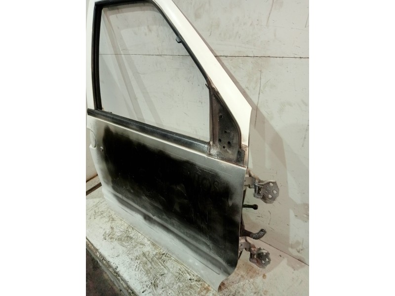 Recambio de puerta delantera derecha para nissan vanette cargo vanette cargo combi - 5 referencia OEM IAM   5P