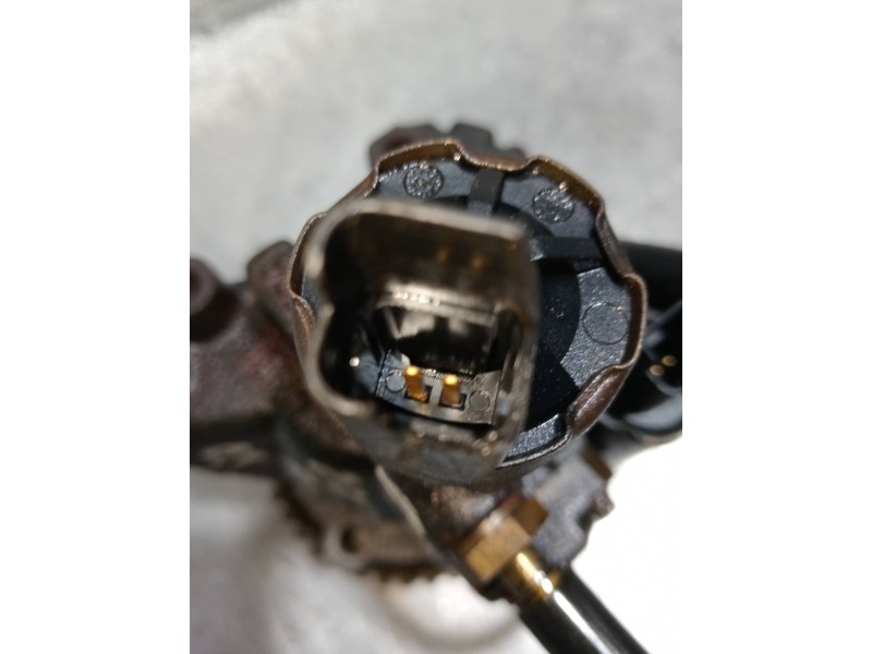 Recambio de bomba inyeccion para peugeot partner (s2) combiespace referencia OEM IAM A2C20000502 5WS40018 9636818480 SIEMENS