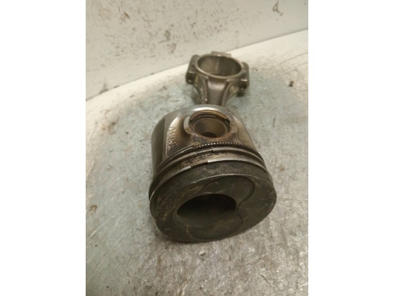Recambio de piston para seat altea (5p1) sport referencia OEM IAM   