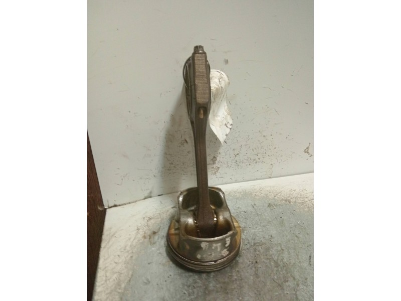 Recambio de piston para bmw serie 3 berlina (e46) 316i referencia OEM IAM   