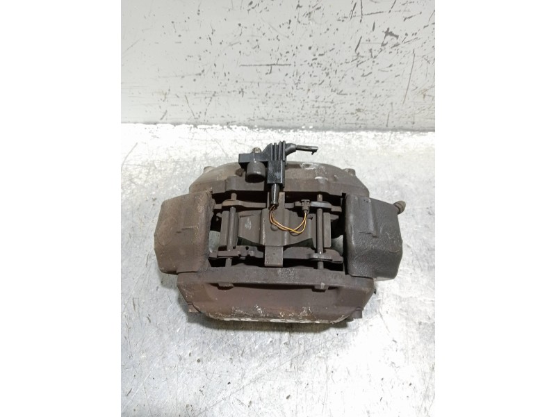 Recambio de pinza freno delantera derecha para mercedes clase e (w211) familiar 320 t cdi (211.226) referencia OEM IAM   