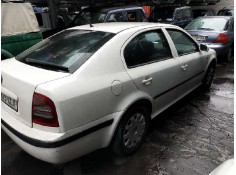 skoda octavia berlina (1u2) del año 2003 2